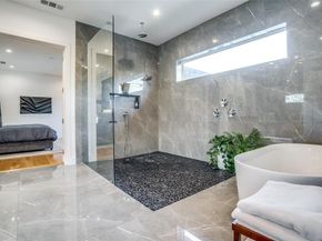 3766  Manana Drive , Dallas Texas 75220
