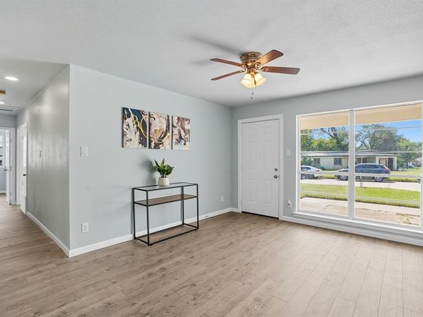 6201  Truman Drive , Fort Worth Texas 76112