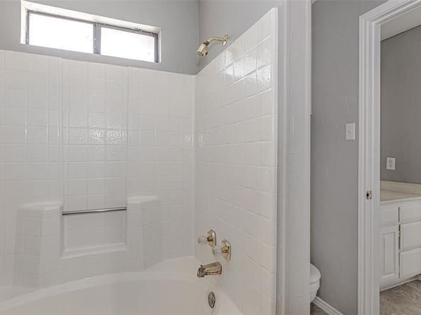 6701  Johns Court , Arlington Texas 76016