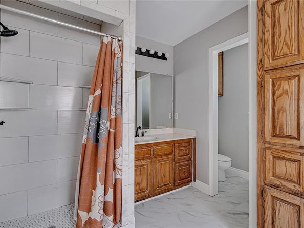 6701  Johns Court , Arlington Texas 76016