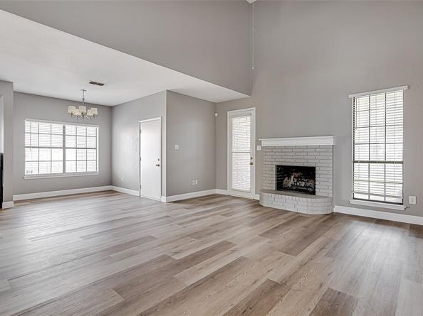 6701  Johns Court , Arlington Texas 76016