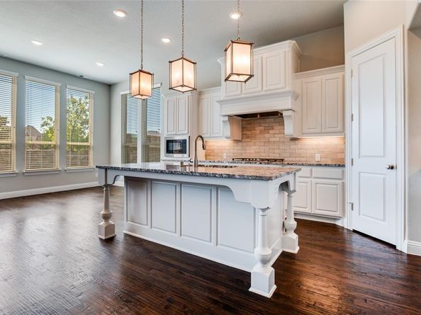 10813  Sycamore Falls Drive , Flower Mound Texas 76226