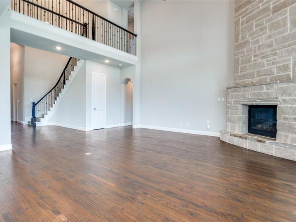 10813  Sycamore Falls Drive , Flower Mound Texas 76226