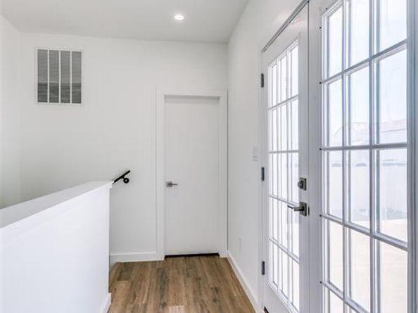 1775  Novela Way , Dallas Texas 75215