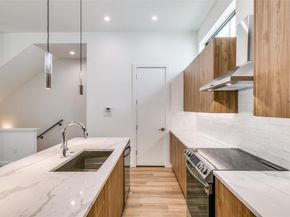 1775  Novela Way , Dallas Texas 75215