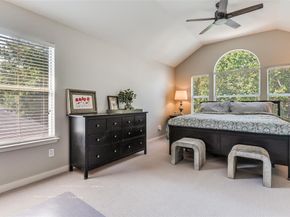 2929 N Bend Drive , Dallas Texas 75229