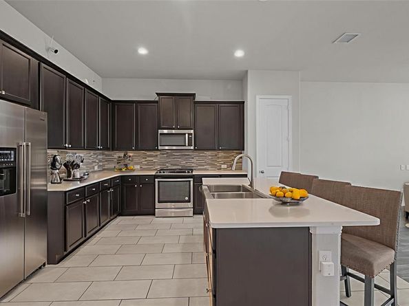 7203  Fallen Crest Lane , Arlington Texas 76001