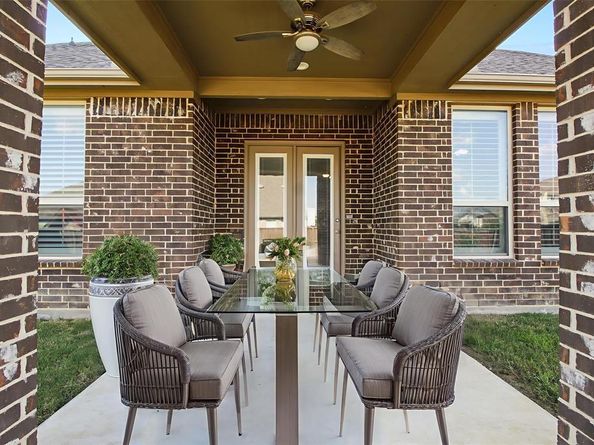 7203  Fallen Crest Lane , Arlington Texas 76001