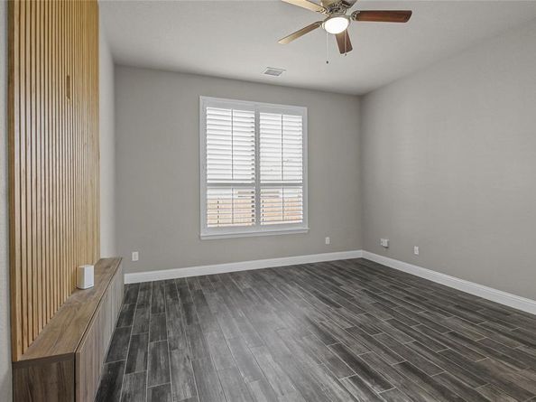7203  Fallen Crest Lane , Arlington Texas 76001