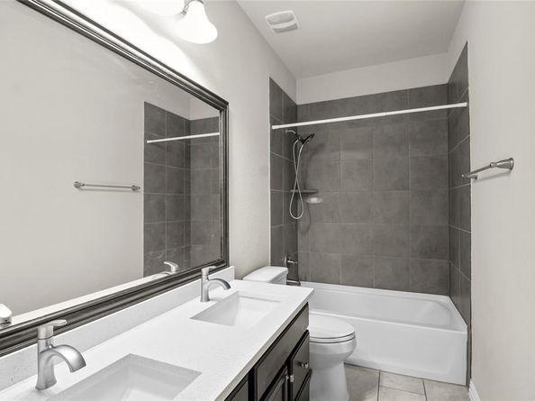 7203  Fallen Crest Lane , Arlington Texas 76001