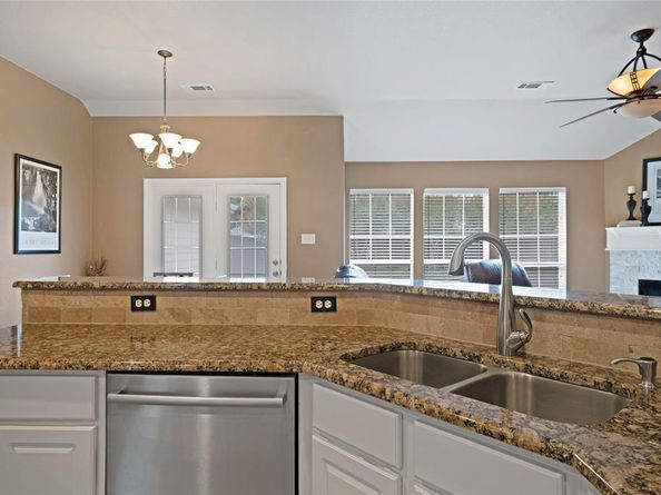 1522  Tanglewood Drive , Allen Texas 75002