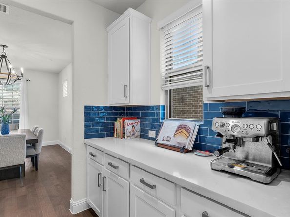 2249  Washington Drive , Carrollton Texas 75010
