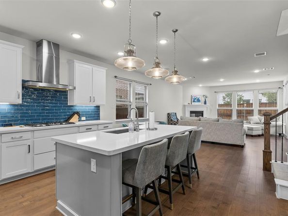 2249  Washington Drive , Carrollton Texas 75010