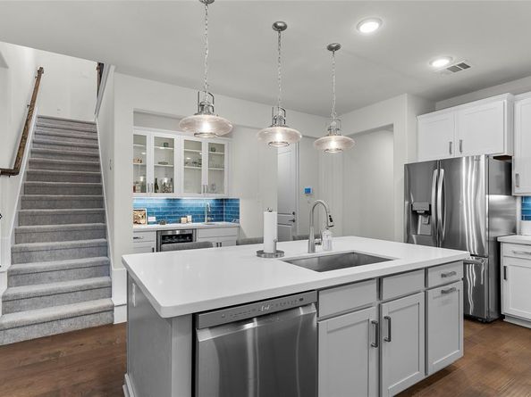 2249  Washington Drive , Carrollton Texas 75010