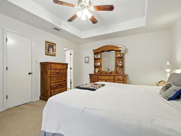1617  Century Oaks Drive , Lewisville Texas 75077
