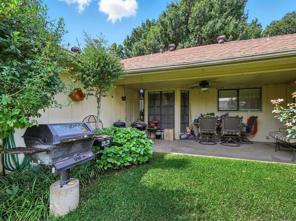 1617  Century Oaks Drive , Lewisville Texas 75077