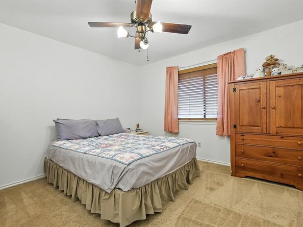 1617  Century Oaks Drive , Lewisville Texas 75077