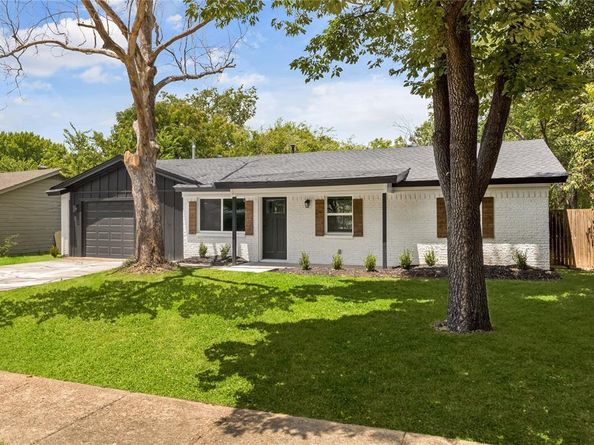 13321  Blossomheath Lane , Dallas Texas 75240