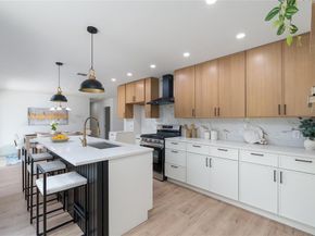13321  Blossomheath Lane , Dallas Texas 75240