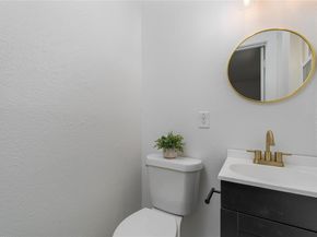 13321  Blossomheath Lane , Dallas Texas 75240