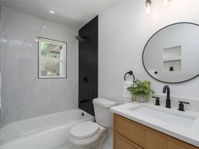 13321  Blossomheath Lane , Dallas Texas 75240