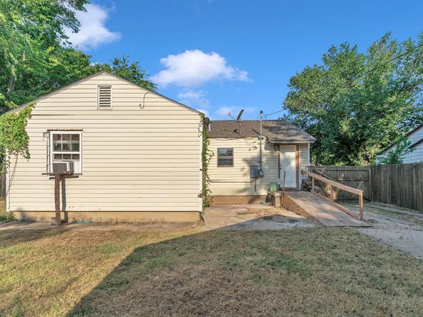 3300  Ray Simon Drive , Fort Worth Texas 76106