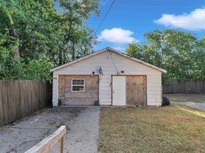 3300  Ray Simon Drive , Fort Worth Texas 76106