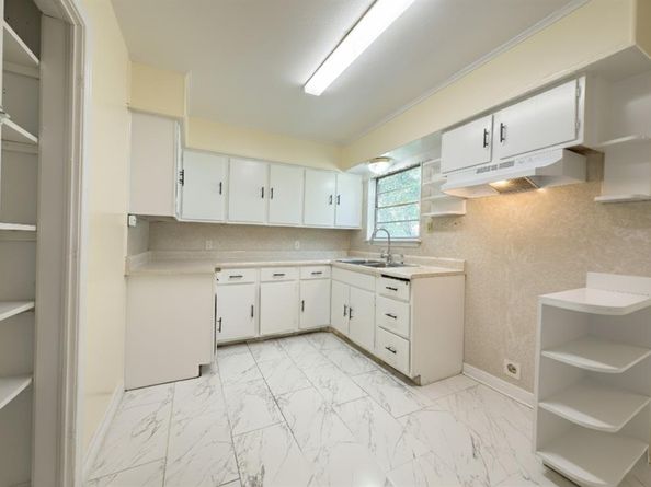 624  Leyenda Drive , Mesquite Texas 75149