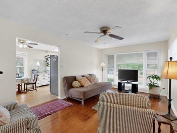 2004  Delmar Drive 