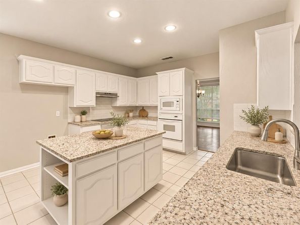 9508  Katrina Path , Plano Texas 75025