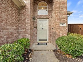 2105  Highwood Street , Mesquite Texas 75181