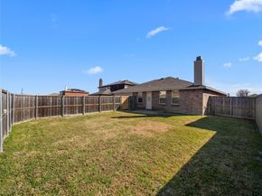 1021  Badger Run , Lancaster Texas 75134