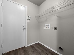 1021  Badger Run , Lancaster Texas 75134