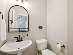 502  Yaupon Drive , Garland Texas 75044