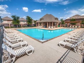 300  Black Bear Drive , McKinney Texas 75071