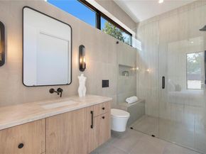 7619  Kenwell Street , Dallas Texas 75209