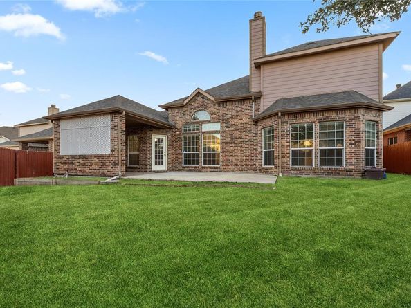 4522  Gannet Lane , Garland Texas 75043