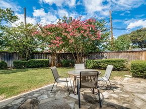 2217  Babalos Lane , Dallas Texas 75228