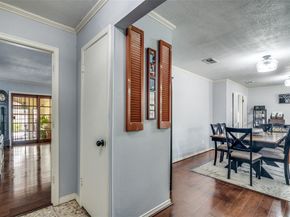 2217  Babalos Lane , Dallas Texas 75228