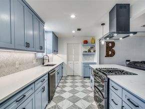 2217  Babalos Lane , Dallas Texas 75228