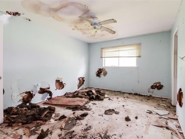 214  Independence Drive , Garland Texas 75043