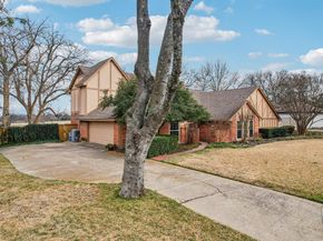 2212  Windsor Drive , Richardson Texas 75082