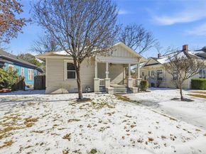 526 S Clinton Avenue , Dallas Texas 75208