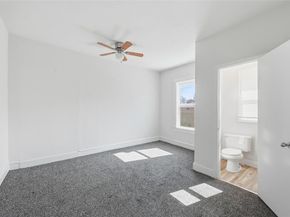 526 S Clinton Avenue , Dallas Texas 75208