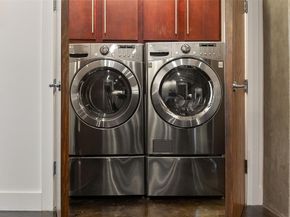 3030  Bryan Street  409, Dallas Texas 75204