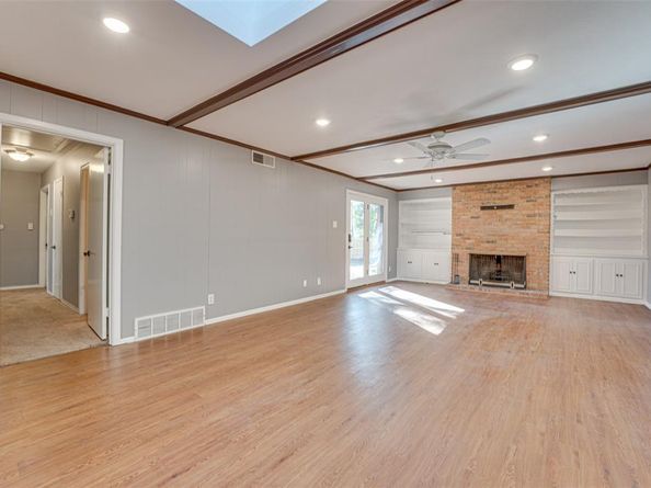 2601 S Glenbrook Drive , Garland Texas 75041