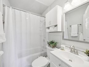 726  Waikiki Drive , Garland Texas 75043