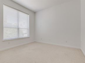 3800  Holland Avenue  5, Dallas Texas 75219