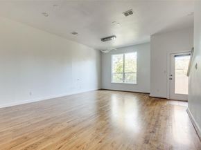 3800  Holland Avenue  5, Dallas Texas 75219