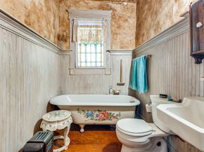 5615  Victor Street , Dallas Texas 75214